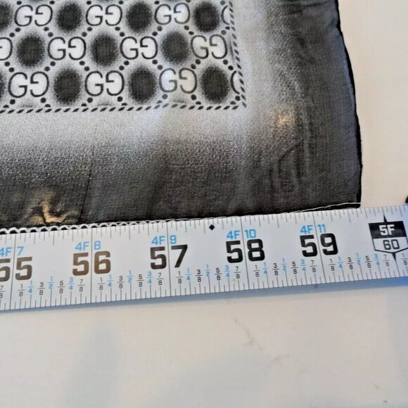 NEW AUTHENTIC RARE 2024 GUCCI 100% SILK SCARF SCARVE BLACK WHITE 60"X20" - Picture 8 of 16